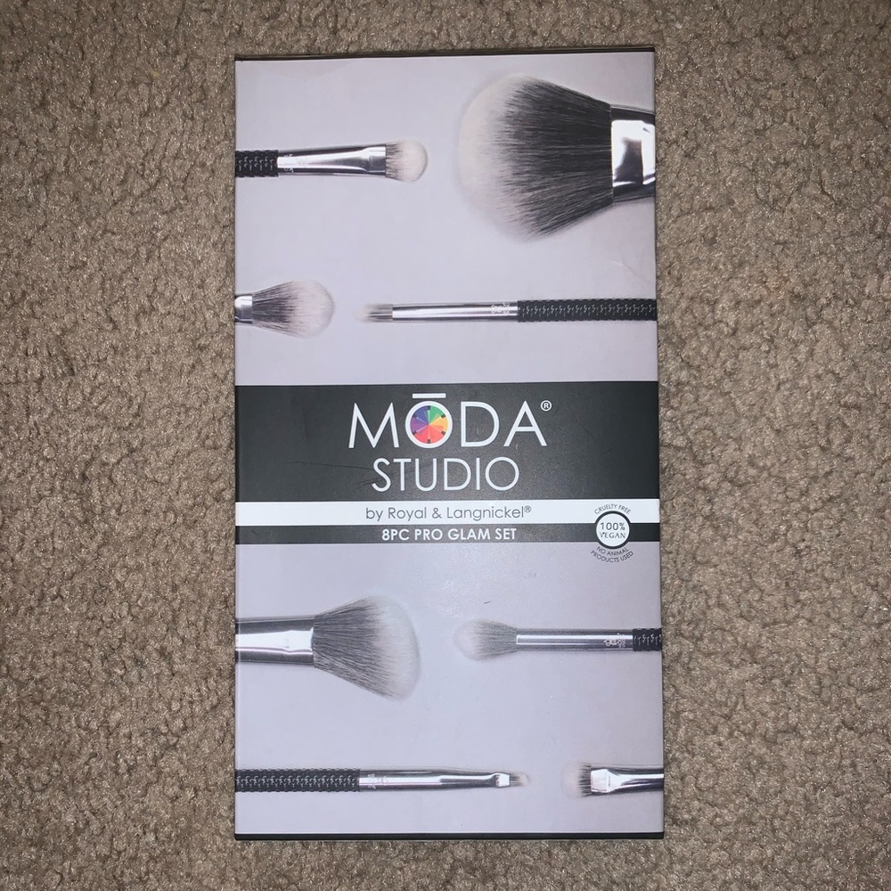 Moda studio 8 pc glam set
